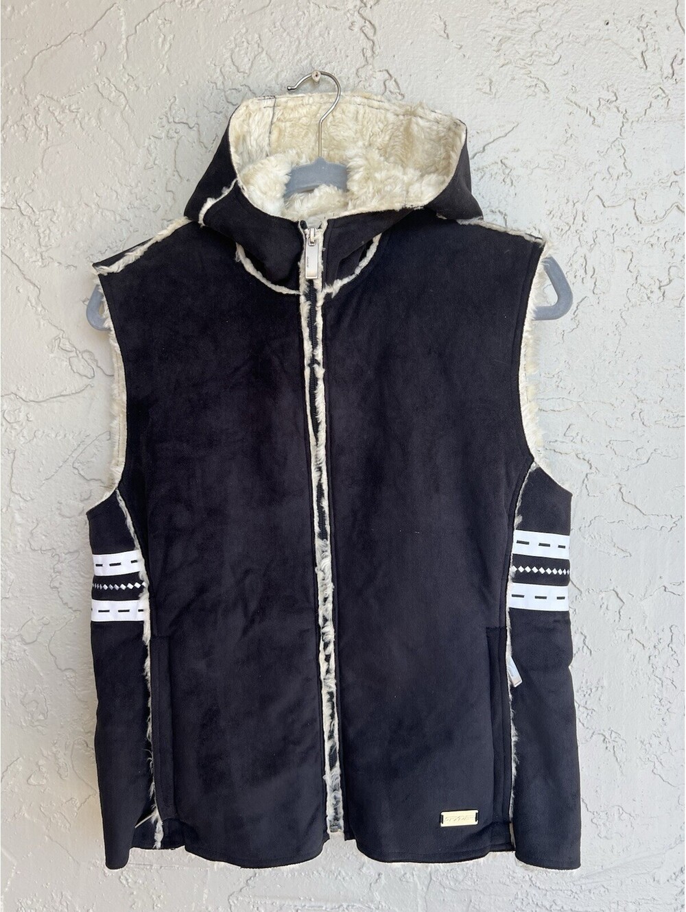 Spyder Women's Faux Suede Sleeveless Hoodie Vest Jacket S/M Black.